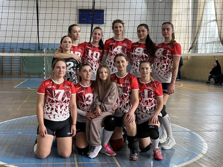 Волейбольне кубкове протистояння: битва «Імпульсу» проти «УжНУ»